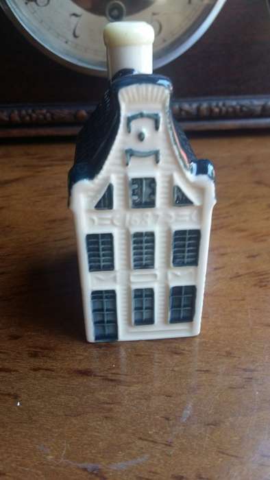 KLM Blue Delfts house no 13